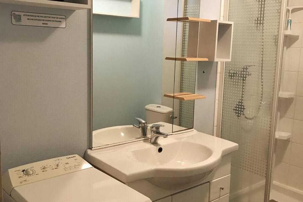 T2 Meuble Pour Curistes, Vacanciers Et Stagiaires Rochefort  Exterior foto