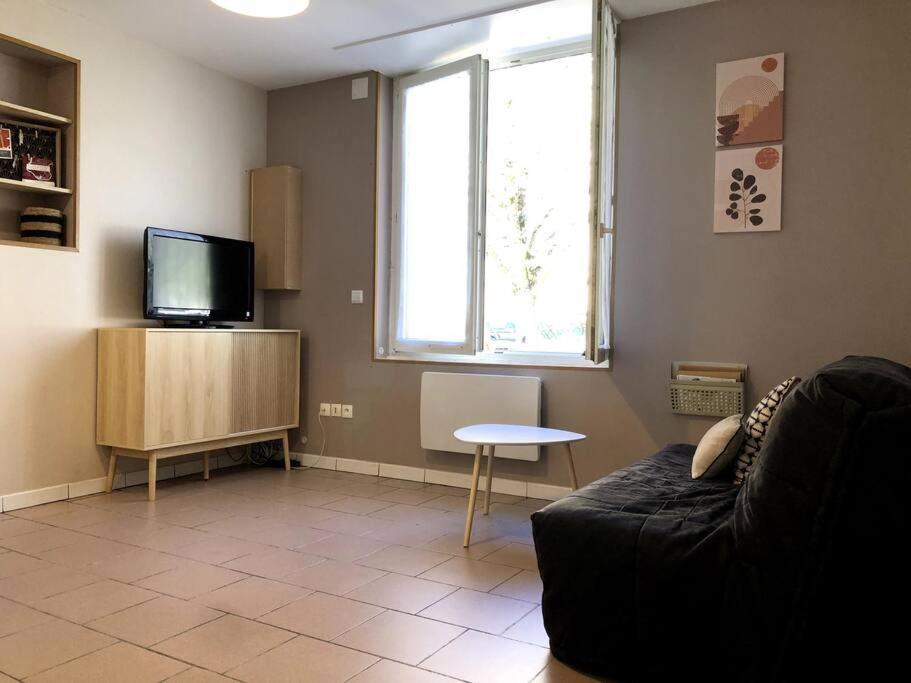 T2 Meuble Pour Curistes, Vacanciers Et Stagiaires Rochefort  Exterior foto