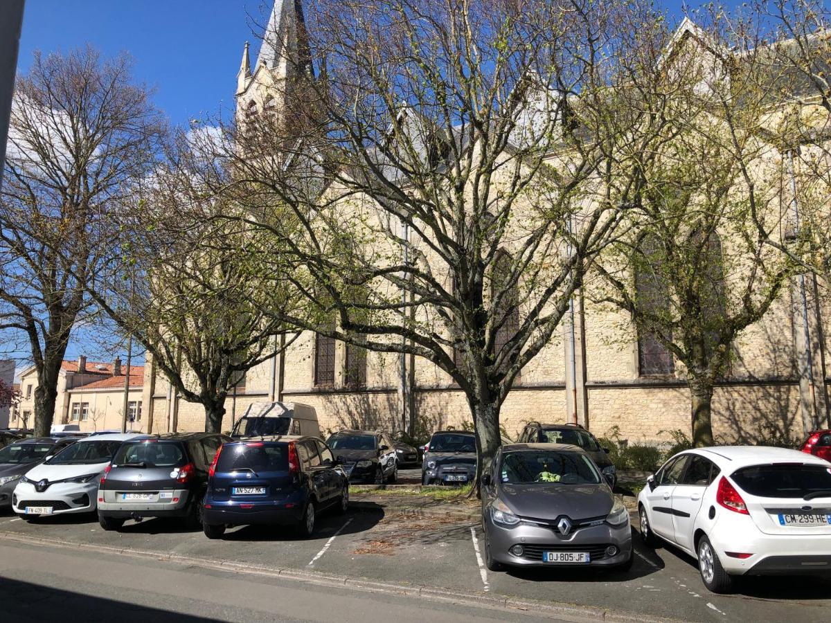 T2 Meuble Pour Curistes, Vacanciers Et Stagiaires Rochefort  Exterior foto